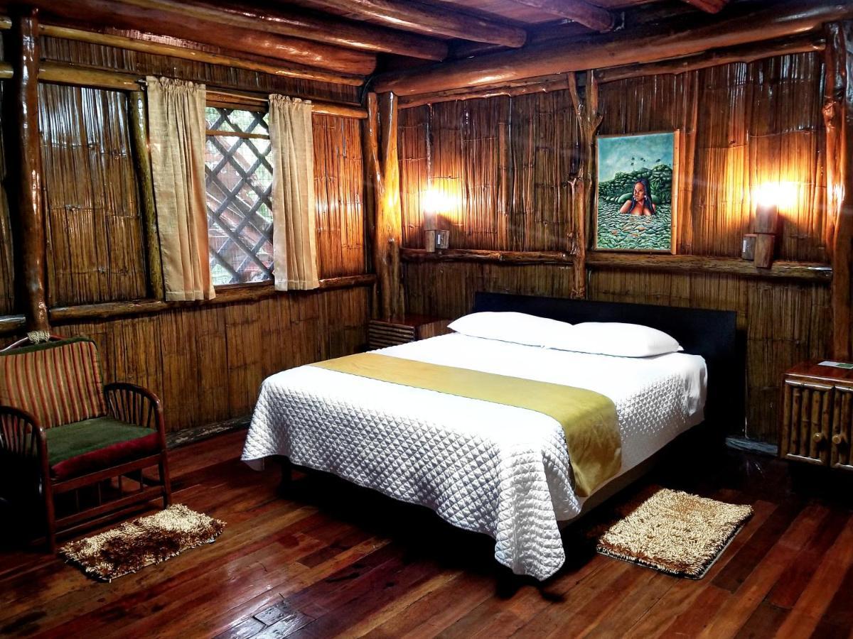Flor De Canela Lodge