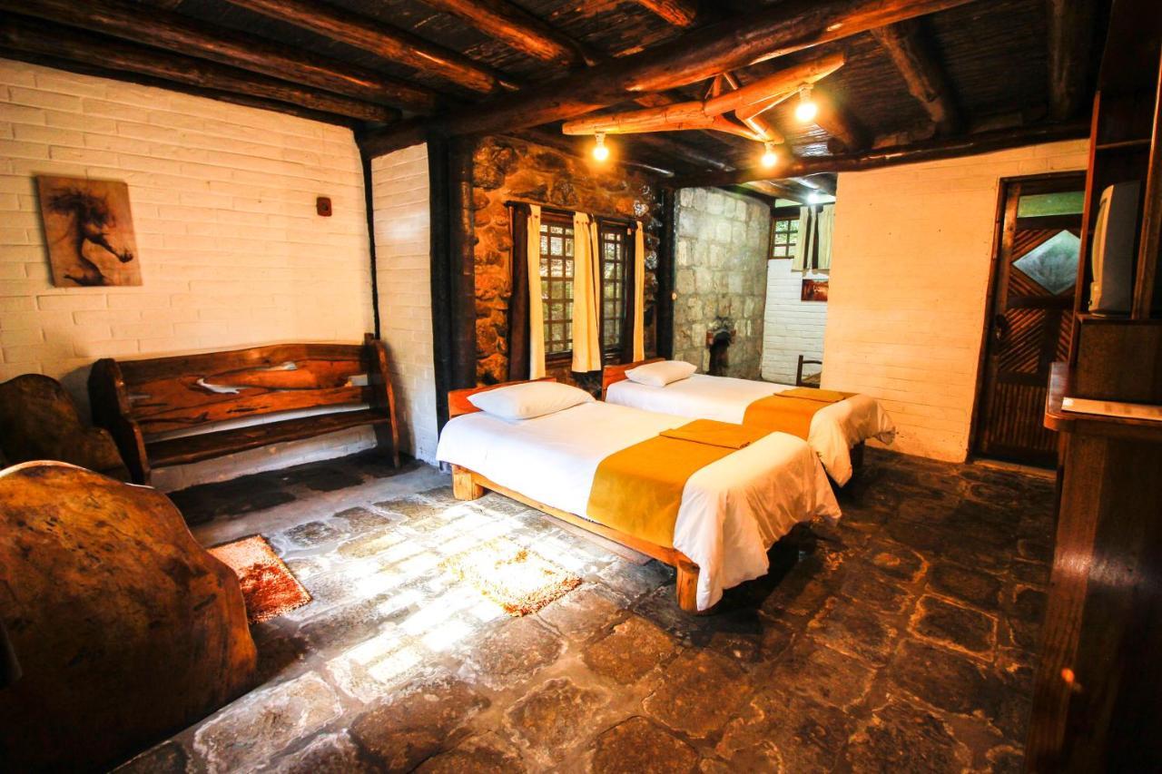 Flor De Canela Lodge *